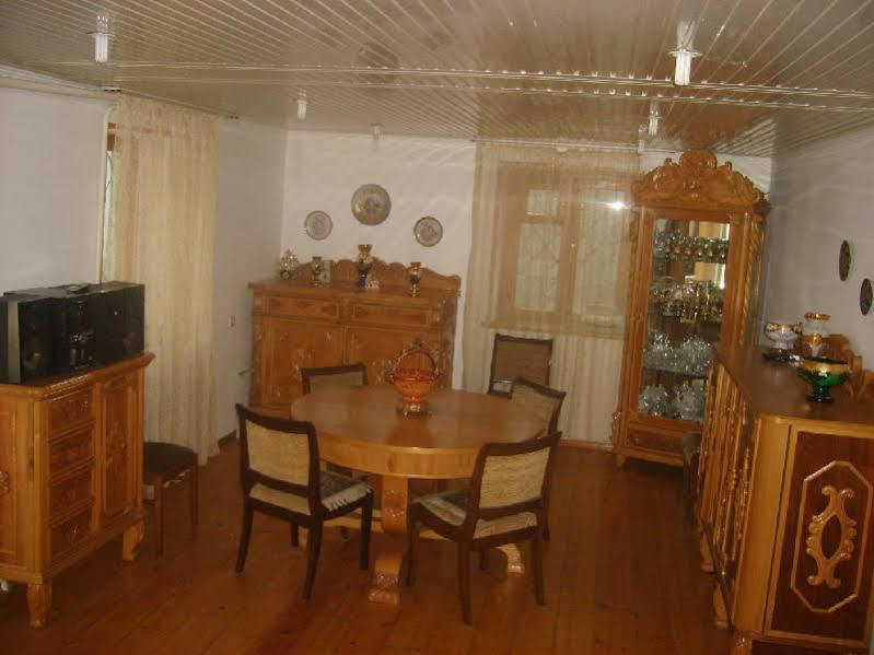 Guest House Svetlana Gori Exterior photo